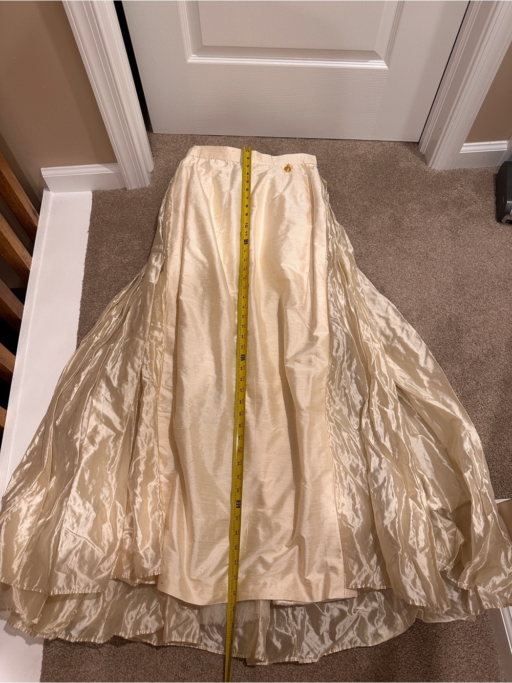 Ivory Vintage Bridal Maxi Skirt with Tulle Veil - Picture 3 of 13